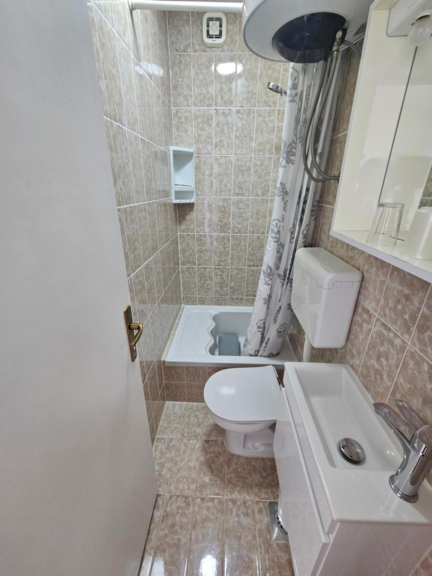 Apartmani Matija Makarska Exterior foto