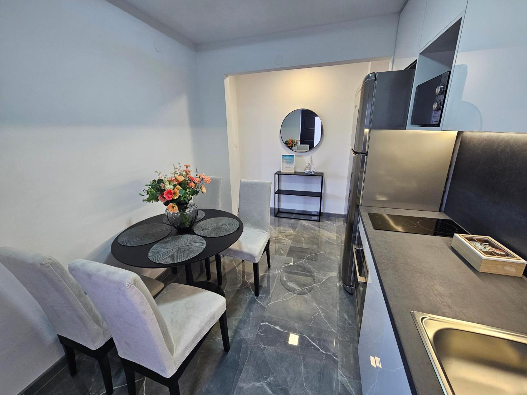 Apartmani Matija Makarska Exterior foto