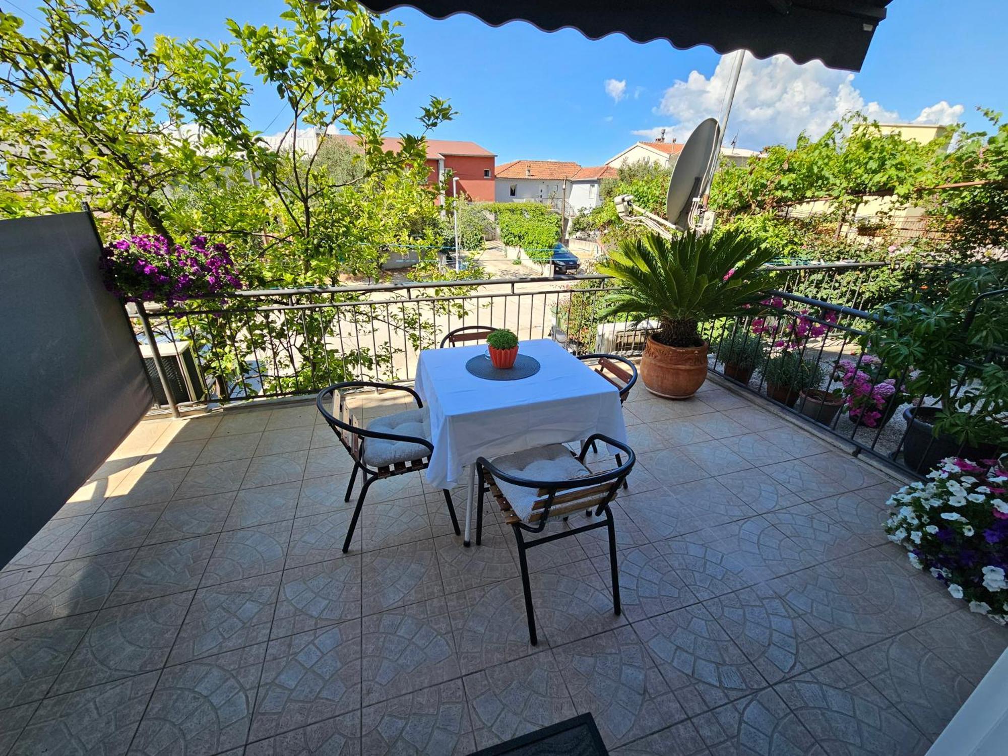 Apartmani Matija Makarska Exterior foto
